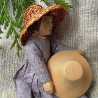 A Little Cedar Hat